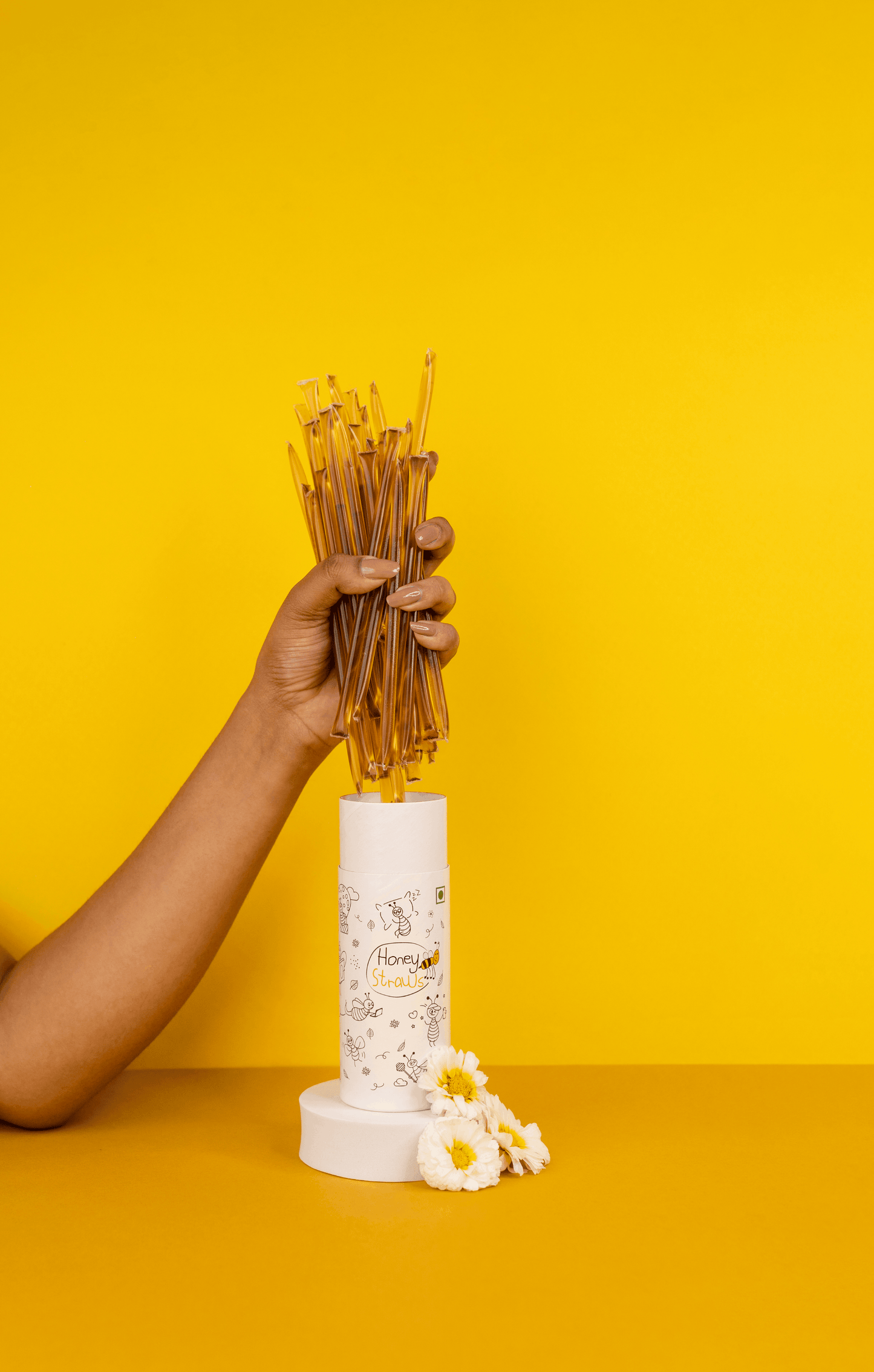 1 Straw Tube + 2 Honey Jars (150 gm each)