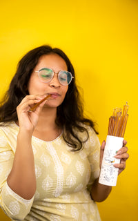 2 Pouches + 1 Honey Straws